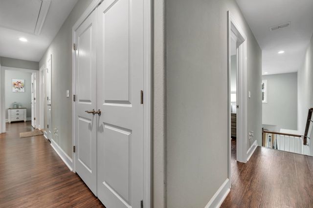 2609 RAYMOND DIEHL Road, Tallahassee, FL 32309