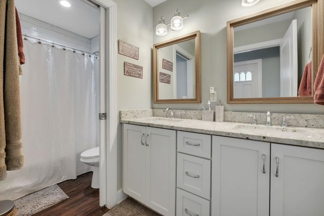 2609 RAYMOND DIEHL Road, Tallahassee, FL 32309