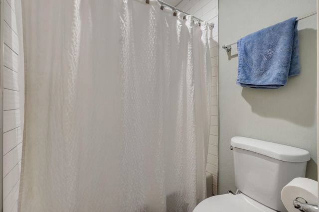 2609 RAYMOND DIEHL Road, Tallahassee, FL 32309