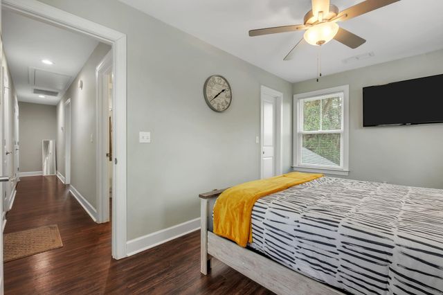 2609 RAYMOND DIEHL Road, Tallahassee, FL 32309