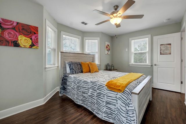 2609 RAYMOND DIEHL Road, Tallahassee, FL 32309