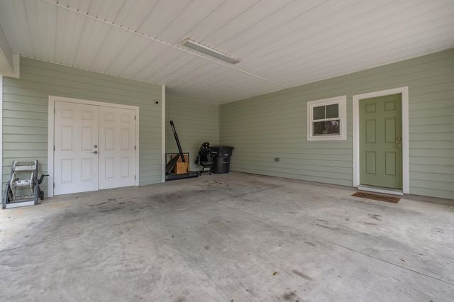 2609 RAYMOND DIEHL Road, Tallahassee, FL 32309