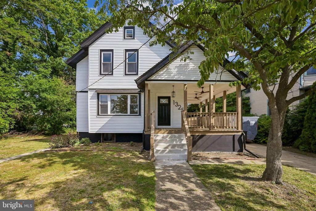 1325 WALNUT AVE, Haddon Township, NJ 08107