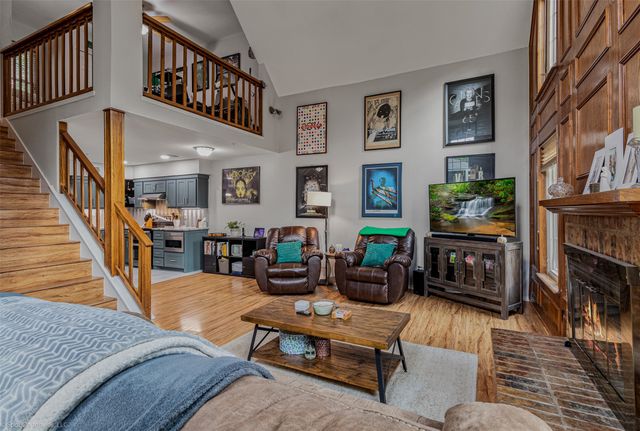 700 Silverstone Lane, Irving, TX 75063