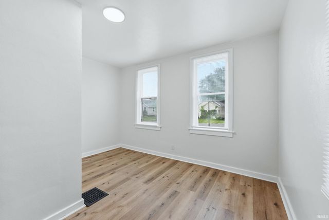 1728 High Street, Fort Wayne, IN 46808