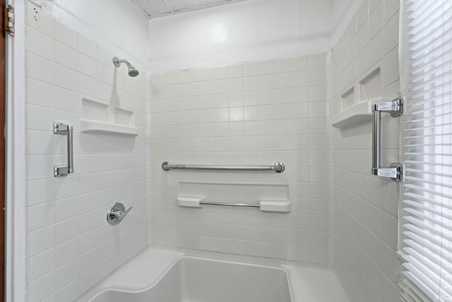 1728 High Street, Fort Wayne, IN 46808