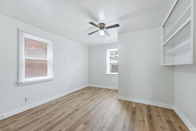 1728 High Street, Fort Wayne, IN 46808