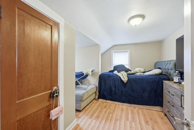 1728 High Street, Fort Wayne, IN 46808