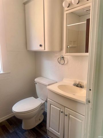 1728 High Street, Fort Wayne, IN 46808