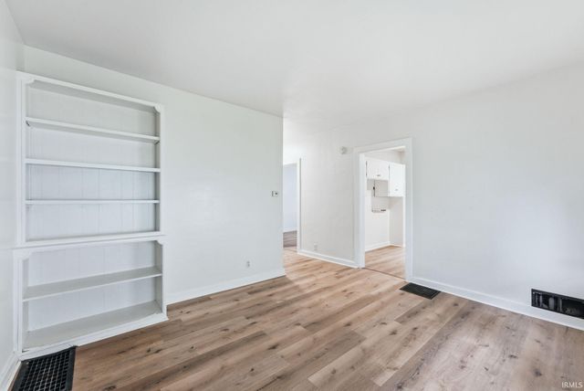 1728 High Street, Fort Wayne, IN 46808