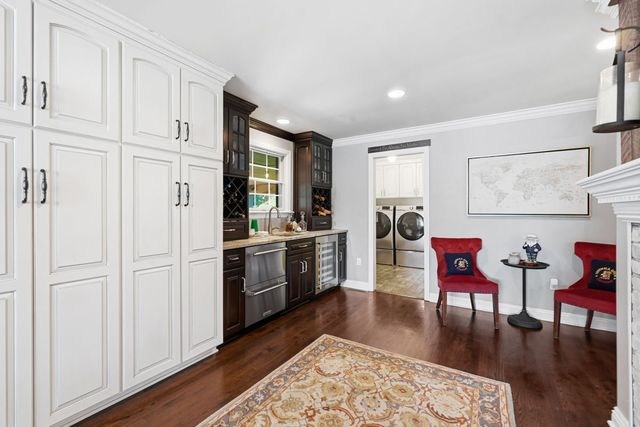 1055 Wade LANE, Oakmont, PA 15139