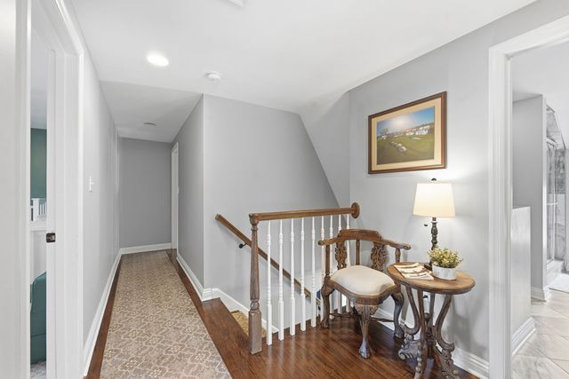 1055 Wade LANE, Oakmont, PA 15139
