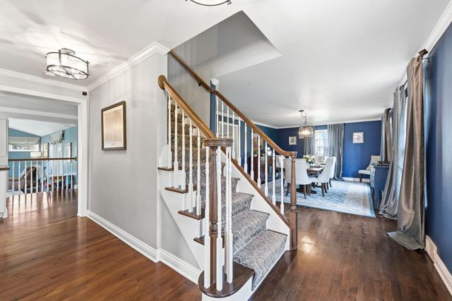 1055 Wade LANE, Oakmont, PA 15139