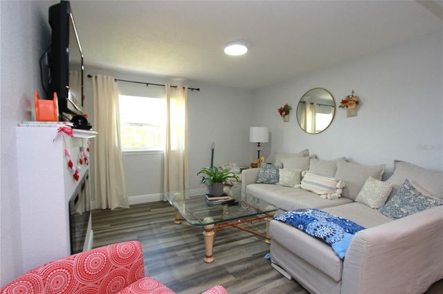 14 W KING STREET, Orlando, FL 32804