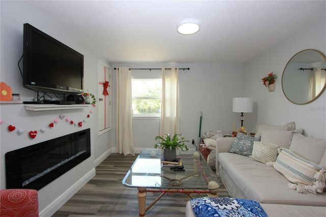 14 W KING STREET, Orlando, FL 32804