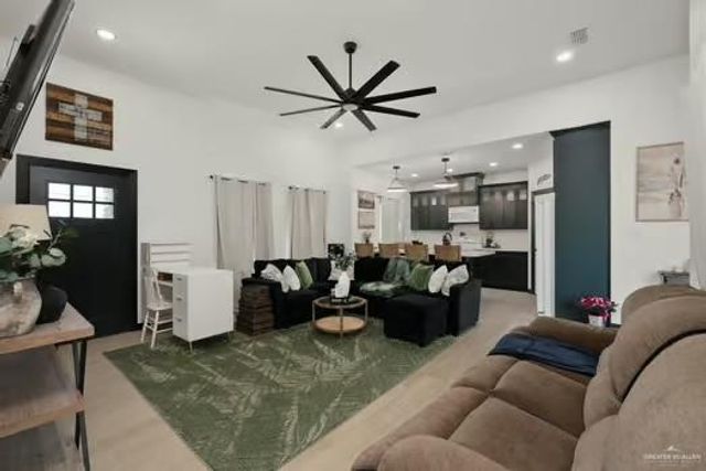 24629 N Fm 493 N, Monte Alto, TX 78538