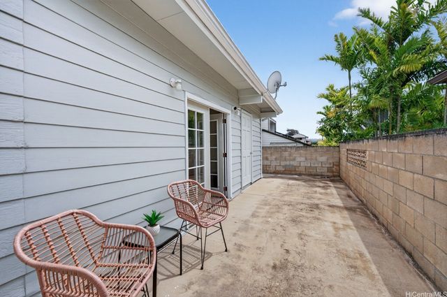 95-683 Alohilani Street, Mililani, HI 96789