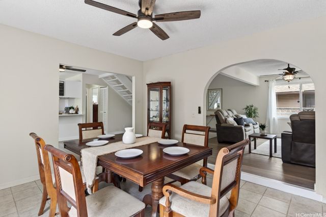 95-683 Alohilani Street, Mililani, HI 96789