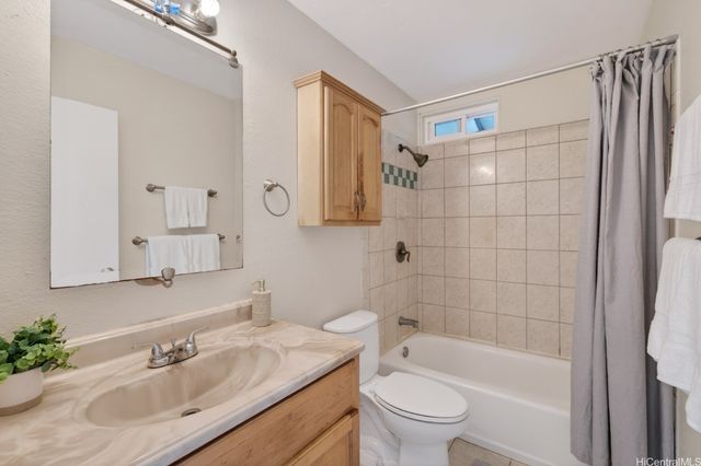 95-683 Alohilani Street, Mililani, HI 96789