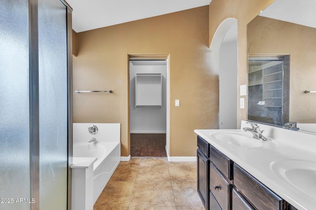 9139 W FLORENCE Avenue, Tolleson, AZ 85353