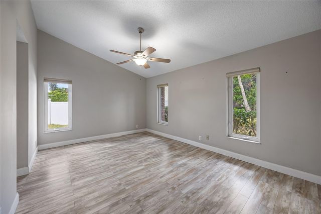 5302 NW 64th Way, Coral Springs, FL 33067