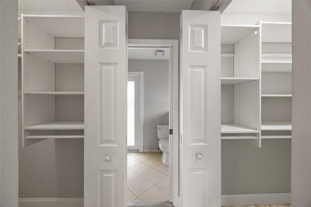 5302 NW 64th Way, Coral Springs, FL 33067