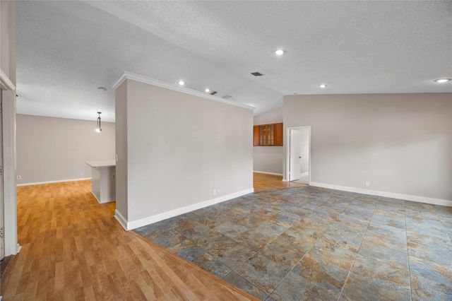 5302 NW 64th Way, Coral Springs, FL 33067