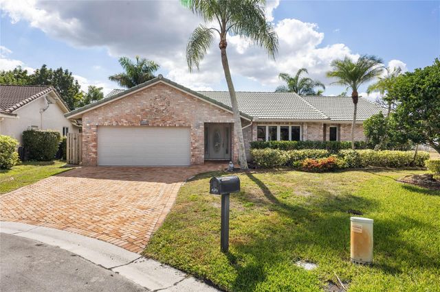 5302 NW 64th Way, Coral Springs, FL 33067