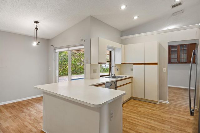 5302 NW 64th Way, Coral Springs, FL 33067