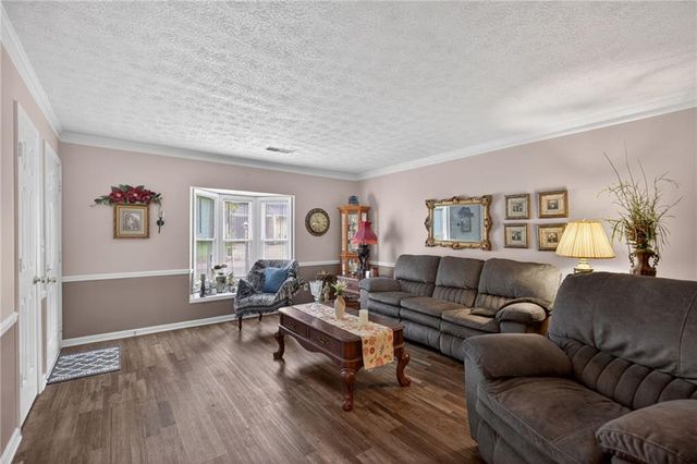 108 Villas Lane NE, Rome, GA 30165