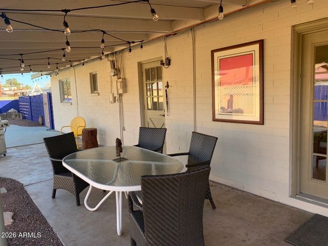 3018 S DROMEDARY Drive, Tempe, AZ 85282