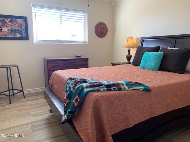 3018 S DROMEDARY Drive, Tempe, AZ 85282