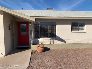 3018 S DROMEDARY Drive, Tempe, AZ 85282