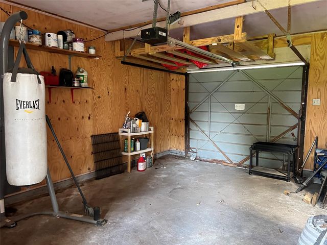 1105 Earley Street, Sweeny, TX 77480