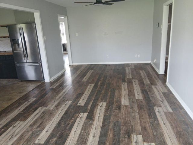 1105 Earley Street, Sweeny, TX 77480