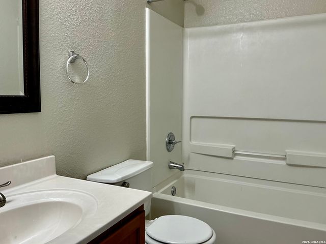 8306 Apricot Bloom, San Antonio, TX 78254