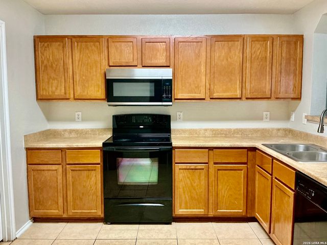 8306 Apricot Bloom, San Antonio, TX 78254