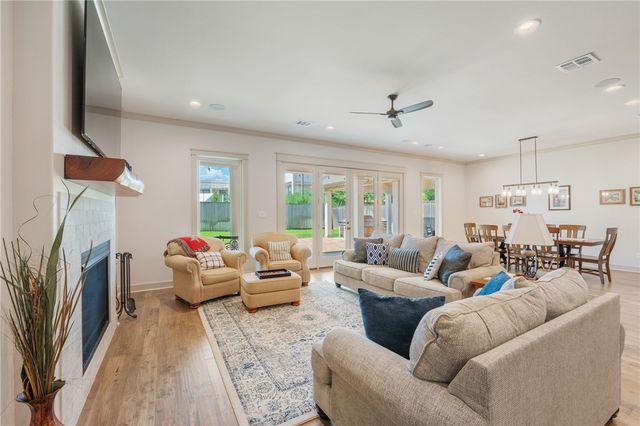 511 Old Jersey Street, College Station, TX 77840