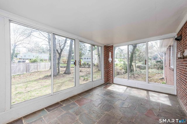 24 Norway Road, North Haven, CT 06473