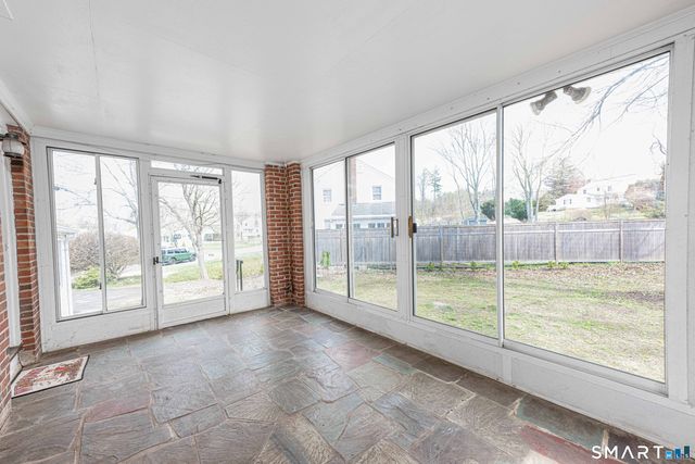 24 Norway Road, North Haven, CT 06473