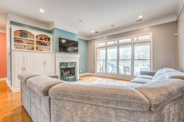 10365 PLANTATION WOODS DR, Lakeland, TN 38002