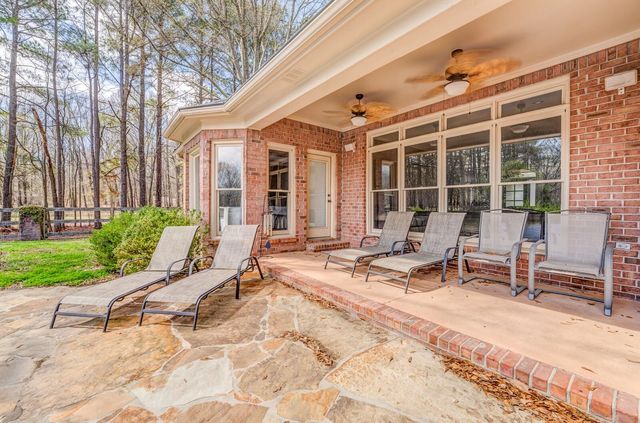 10365 PLANTATION WOODS DR, Lakeland, TN 38002