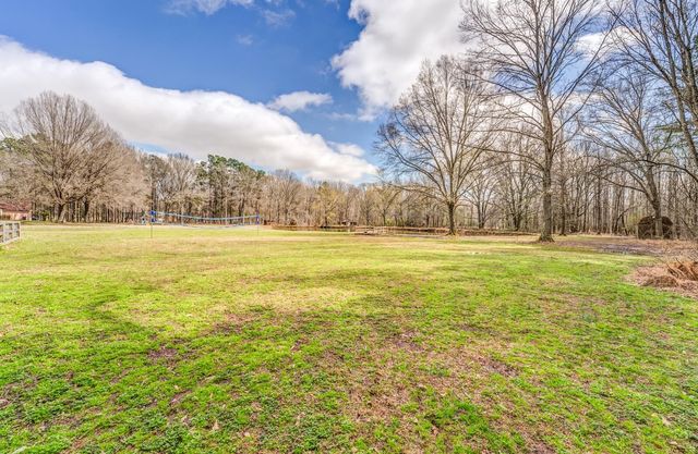 10365 PLANTATION WOODS DR, Lakeland, TN 38002