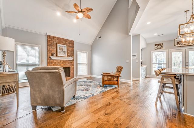 10365 PLANTATION WOODS DR, Lakeland, TN 38002