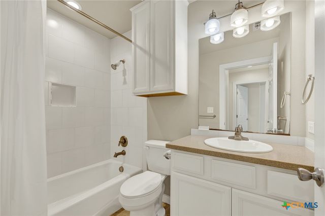 1105 Earle Street, San Marcos, TX 78666