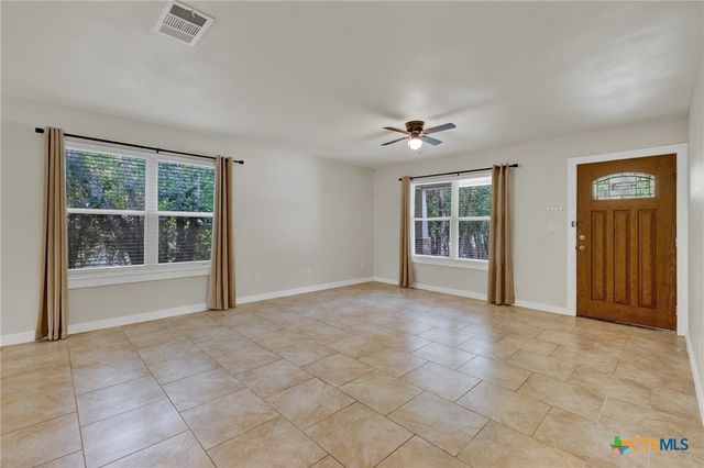 1105 Earle Street, San Marcos, TX 78666