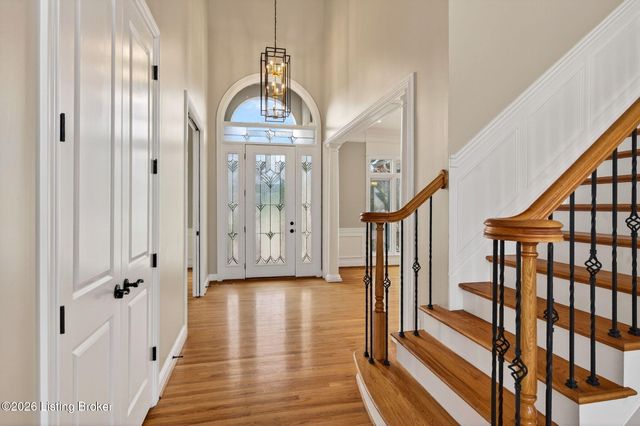 502 Weatherford Pl, Louisville, KY 40245