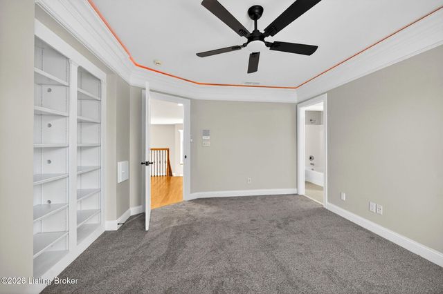 502 Weatherford Pl, Louisville, KY 40245
