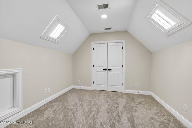 502 Weatherford Pl, Louisville, KY 40245