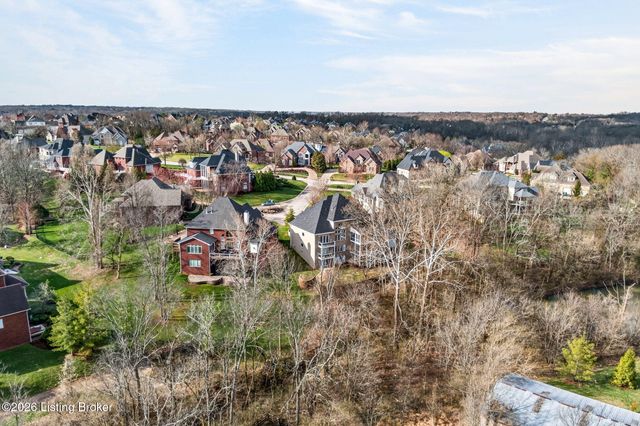 502 Weatherford Pl, Louisville, KY 40245